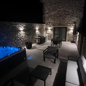 Le Domaine Du Grand Cru Hébergement de vacances